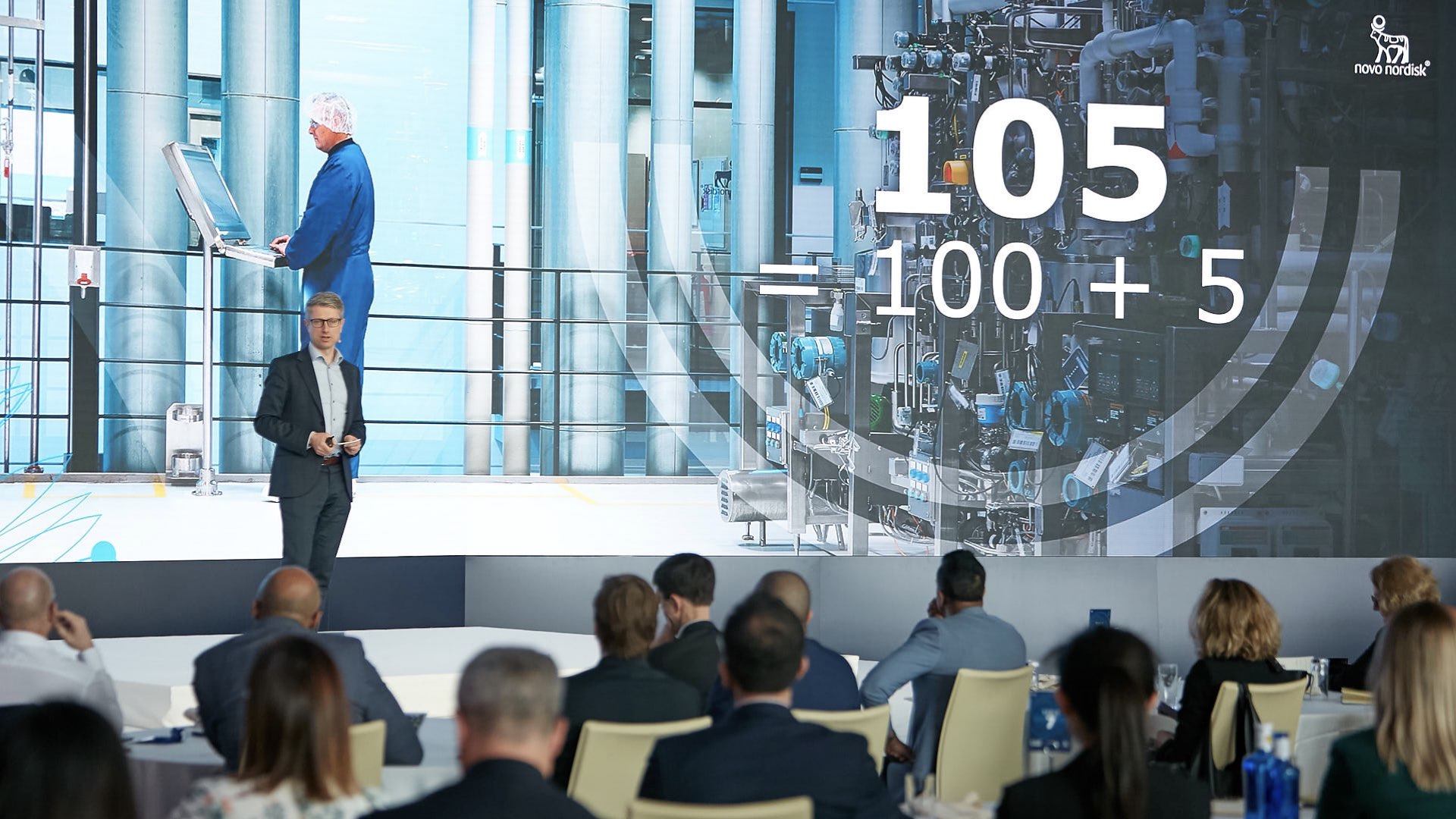 Corporate photography in a big event